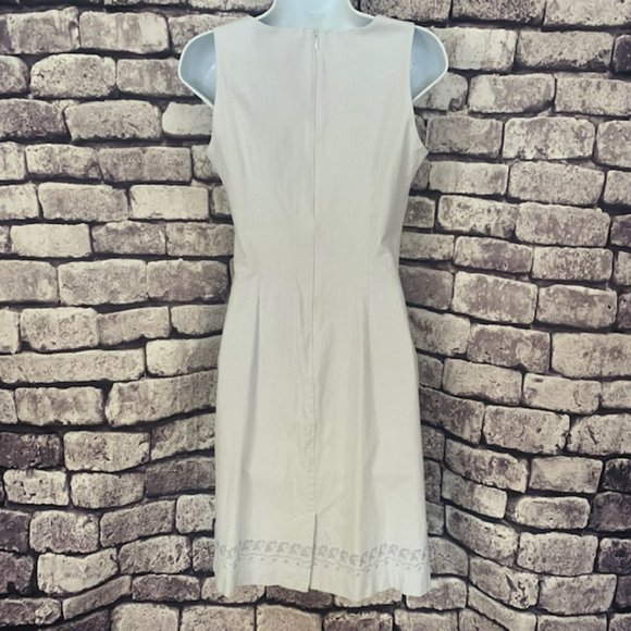 Blue & White Sleeveless Dress Size 6 - Picture 6 of 9